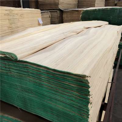 Recon white veneer India market 4*8 ft engineered wood veneer