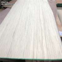 Recon white face wood veneer for plywood sheet